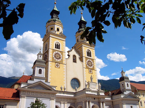 Genussreise Haller: Die Geschichte und Sehenswürdigkeiten der Stadt Brixen